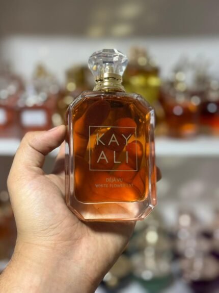 Kayali Deja Vu White Flower 57 EDP